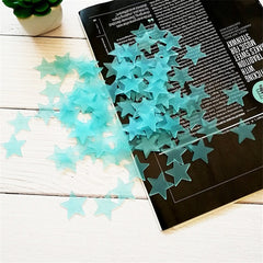 50pcs/bag 3cm Glow in the Dark Star Toys